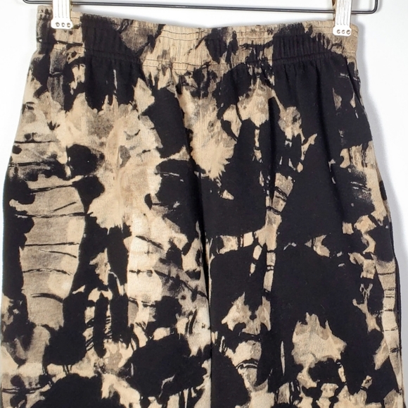 Custom Reverse Tiedye Sweatpants - Picture 5 of 9